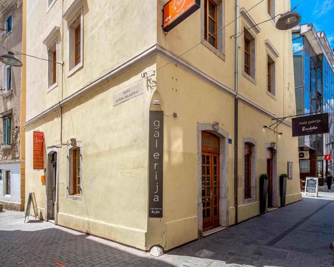Rijeka Apartments Terra I & II Exteriör bild