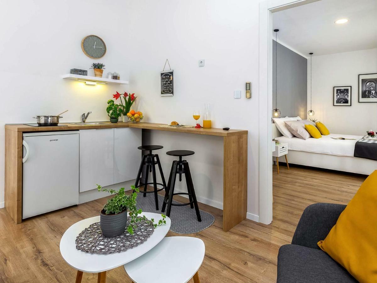 Rijeka Apartments Terra I & II Exteriör bild